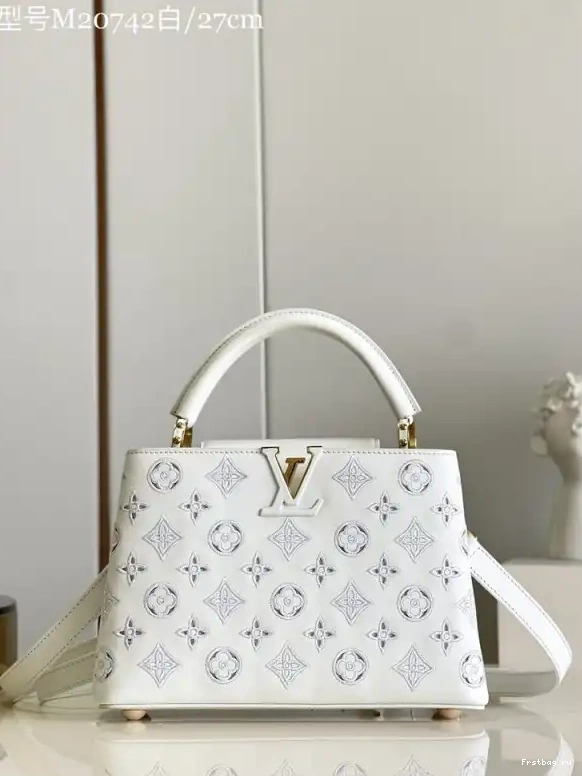 BB CAPUCINES LOUIS VUITTON 0612
